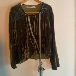 Cynthia Ashby velvet top